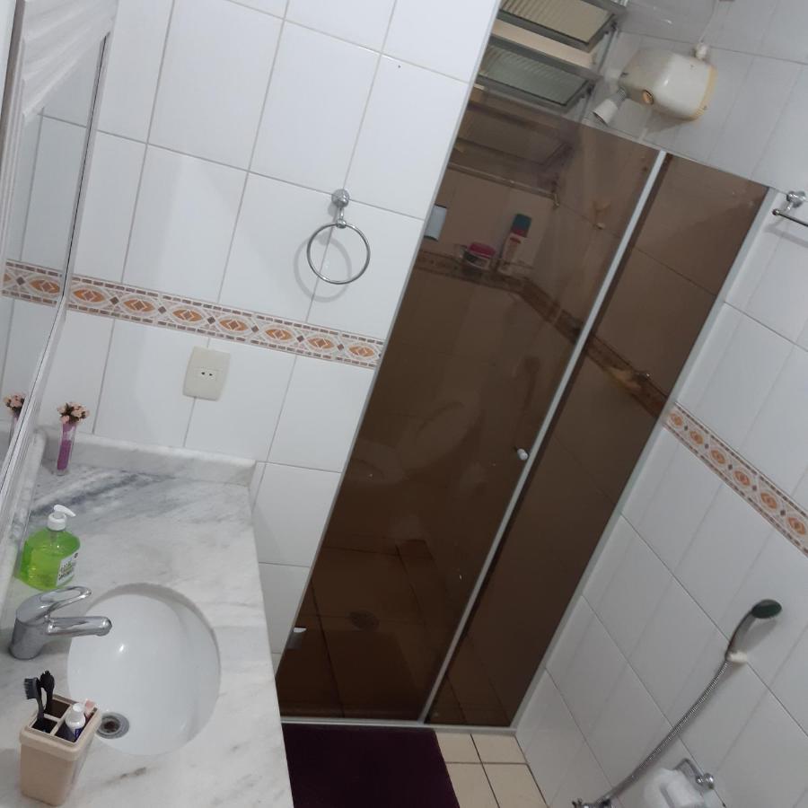 Apartamento Guaruja Enseada 2 Quadra Da Praia Atras Do Aquario Bagian luar foto